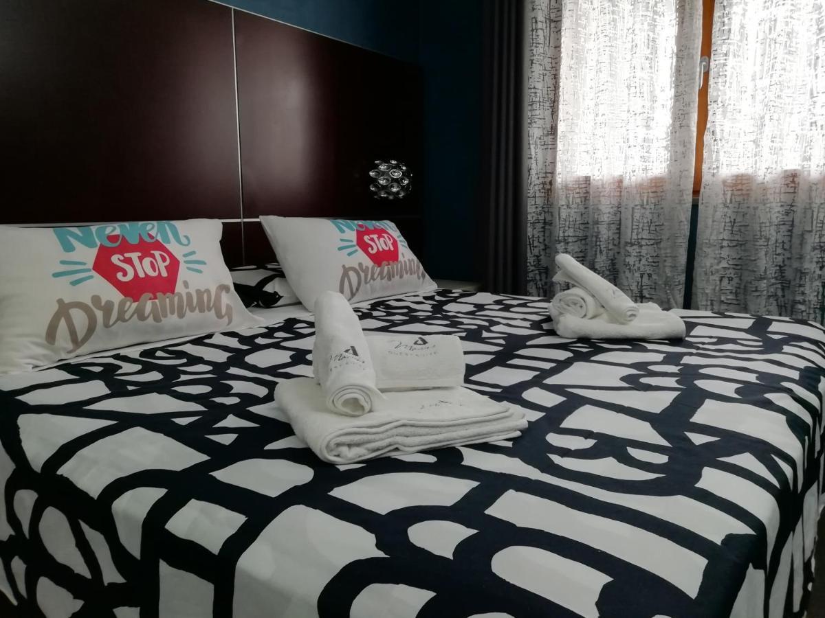Manu'S Guest Suite Козенца Экстерьер фото